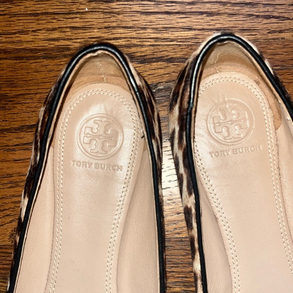 Tory Burch Chelsea calf Cheetah ballerina Flats - Picture 2 of 4